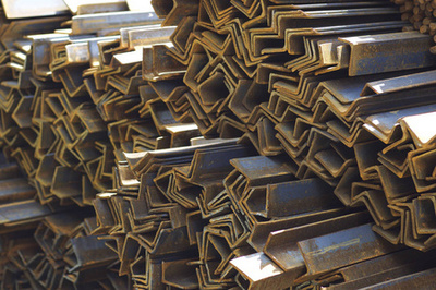 新車汽車配件中的金屬制品 品質(zhì)、功能與未來趨勢(shì)